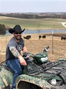 Slingin' Beef at the KC Cattle Company